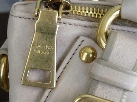 opti zipper prada|prada zippers types.